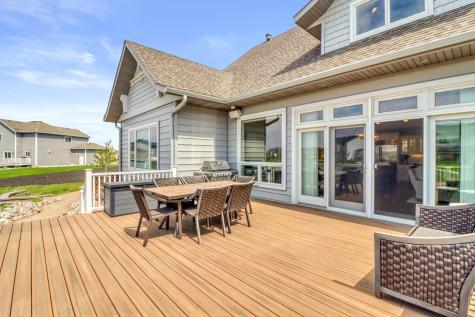 4232 54th Avenue S Fargo ND 58104