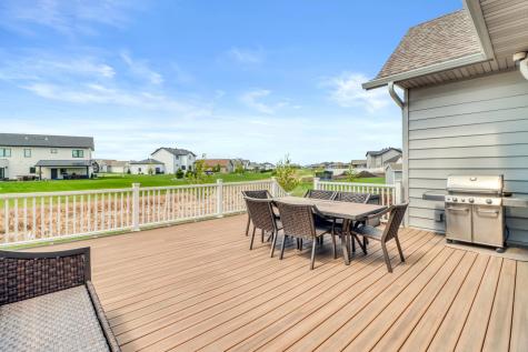 4232 54th Avenue S Fargo ND 58104