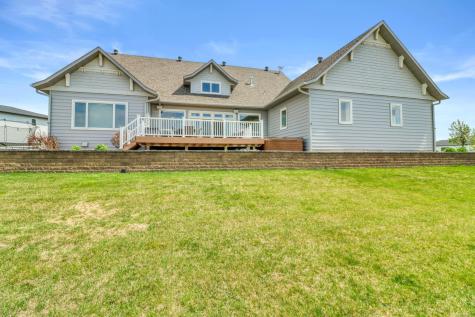 4232 54th Avenue S Fargo ND 58104