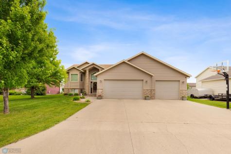 511 8th Street NE Dilworth MN 56529