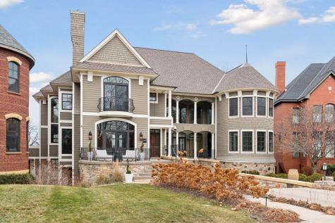 1620 Kenwood Parkway Minneapolis MN 55405