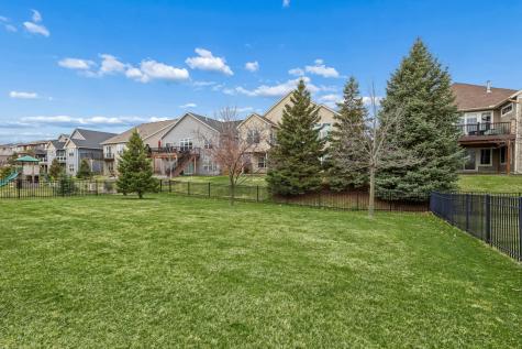 8345 Cottonwood Lane N Maple Grove MN 55369