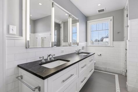 2310 Humboldt Avenue S Minneapolis MN 55405