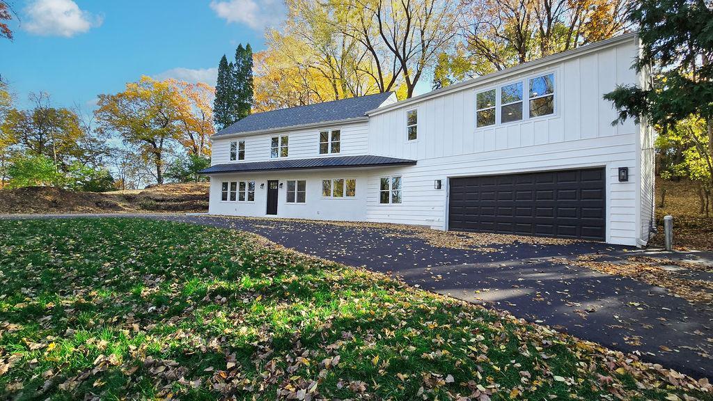 5111 Colonial Drive Golden Valley MN 55416