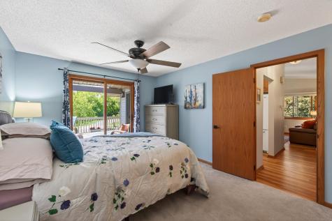 9625 Hampshire Lane Eden Prairie MN 55347