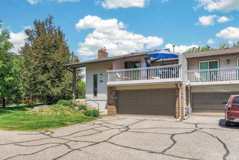9625 Hampshire Lane Eden Prairie MN 55347
