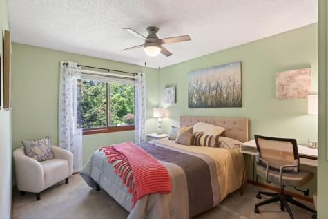 9625 Hampshire Lane Eden Prairie MN 55347