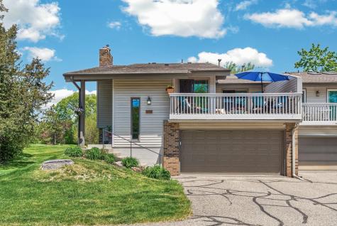 9625 Hampshire Lane Eden Prairie MN 55347