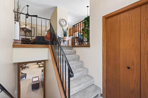 9625 Hampshire Lane Eden Prairie MN 55347