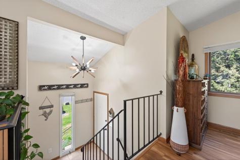 9625 Hampshire Lane Eden Prairie MN 55347