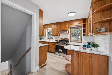 31 Demont Avenue E Little Canada MN 55117