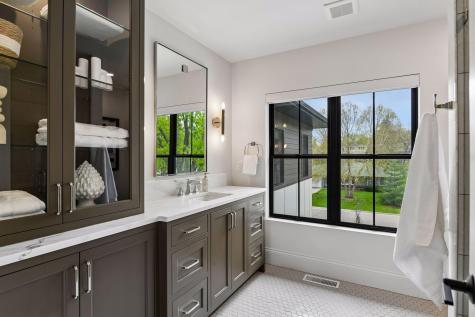 5925 Chowen Avenue S Edina MN 55410