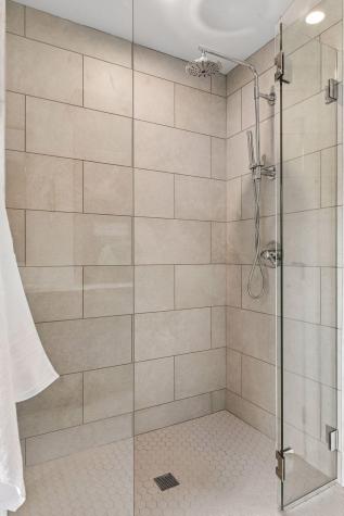 5925 Chowen Avenue S Edina MN 55410
