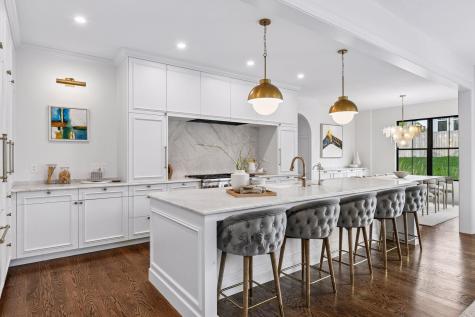 5925 Chowen Avenue S Edina MN 55410