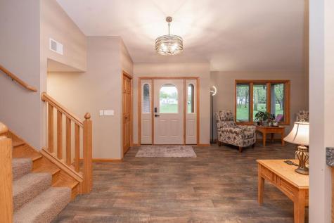 38177 Twin Oaks Drive Avon MN 56310