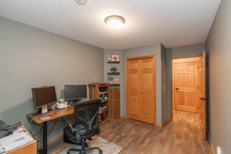 38177 Twin Oaks Drive Avon MN 56310