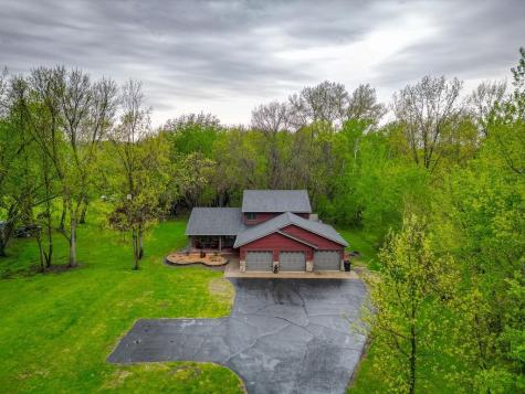 38177 Twin Oaks Drive Avon MN 56310