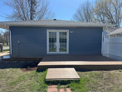 540 E 2nd Street Waconia MN 55387