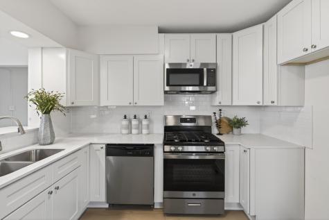 1627 Thomas Avenue N Minneapolis MN 55411