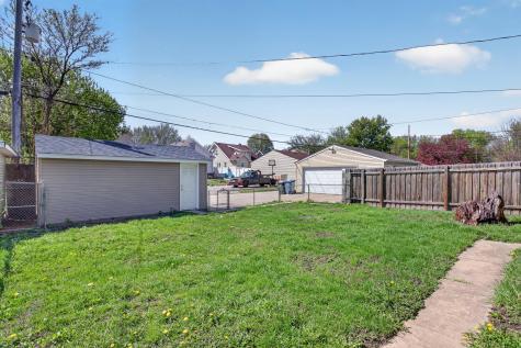 1627 Thomas Avenue N Minneapolis MN 55411