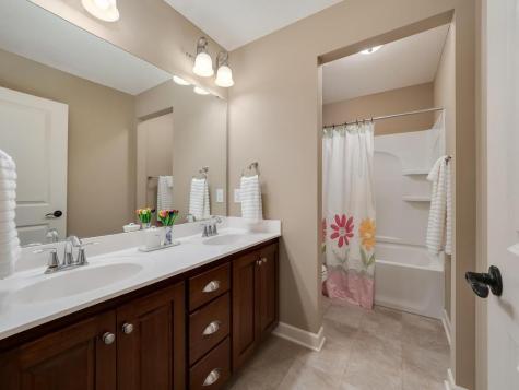 6035 Quantico Lane N Plymouth MN 55446