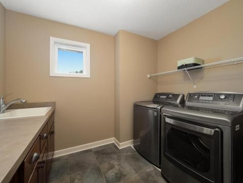 6035 Quantico Lane N Plymouth MN 55446