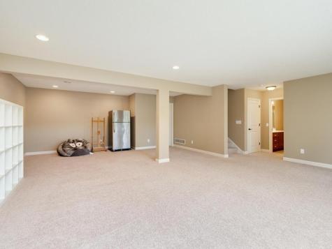6035 Quantico Lane N Plymouth MN 55446