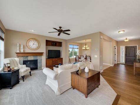 6035 Quantico Lane N Plymouth MN 55446