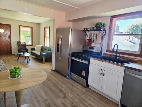 519 36th Avenue NE Minneapolis MN 55418