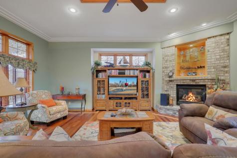 2014 Blue Jay Street Shakopee MN 55379