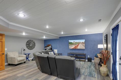 2014 Blue Jay Street Shakopee MN 55379