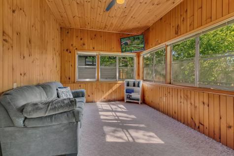 709 S Miller Avenue Litchfield MN 55355