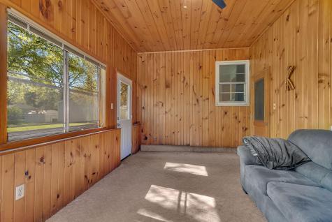 709 S Miller Avenue Litchfield MN 55355