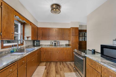 709 S Miller Avenue Litchfield MN 55355