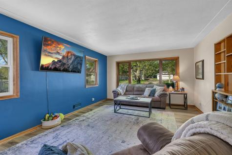 709 S Miller Avenue Litchfield MN 55355