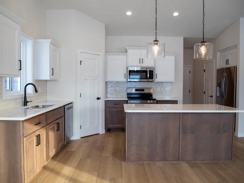 7361 26 Street S Fargo ND 58104