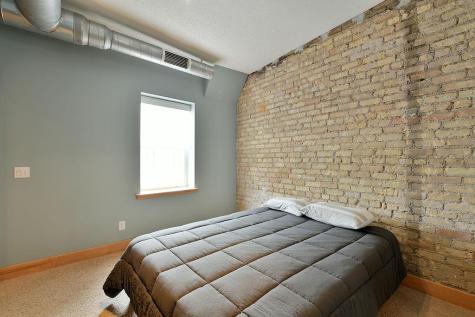 319 Broadway N Fargo ND 58102