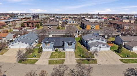 1412 14 1/2 Avenue E West Fargo ND 58078