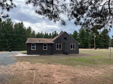 214 E Benson Avenue Grantsburg WI 54840