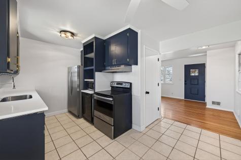5932 Perry Avenue N Crystal MN 55429