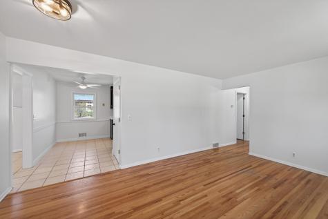 5932 Perry Avenue N Crystal MN 55429