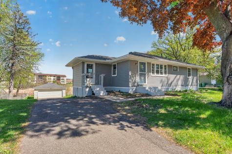 5932 Perry Avenue N Crystal MN 55429