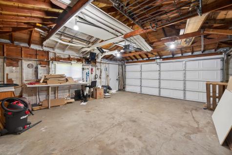 5932 Perry Avenue N Crystal MN 55429