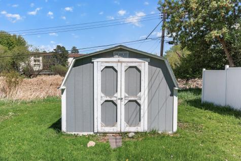 5932 Perry Avenue N Crystal MN 55429