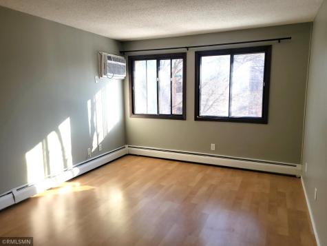 1871 Silver Bell Road Eagan MN 55122