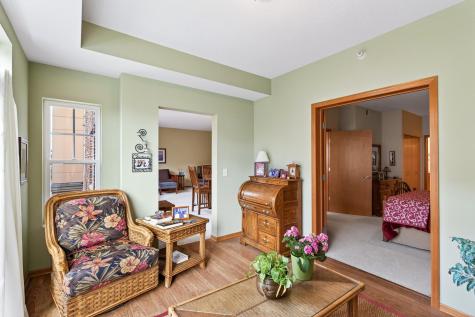 2540 38th Avenue NE Saint Anthony MN 55421