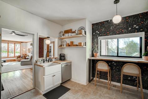 906 4th Street N Stillwater MN 55082