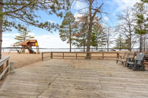 11515 Camelia Crosslake MN 56442