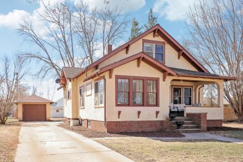 360 Mcgrann Street Green Isle MN 55338