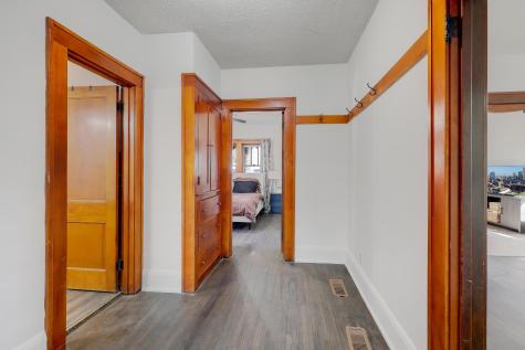 360 Mcgrann Street Green Isle MN 55338